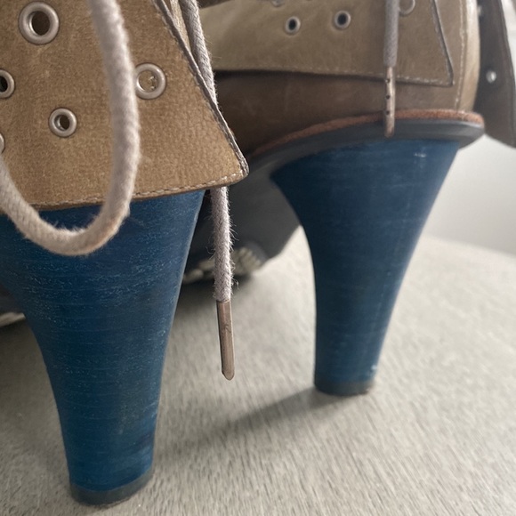 TSUBO heels - Picture 5 of 10